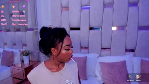 Miia Schwarz  online show from January 25, 8:42 pm