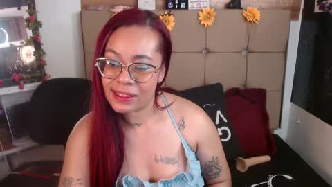 miia online show from November 25, 11:03 pm