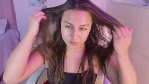 M I I A     online show from June 30, 7:23 pm