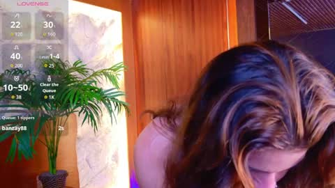  CALL ME MIA  online show from April 15, 7:58 pm