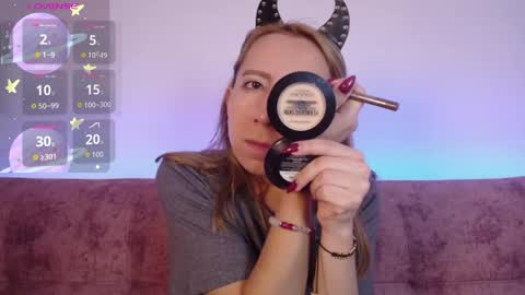 MIIA     online show from September 30, 11:42 am