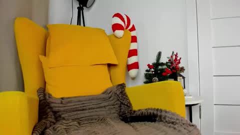 miissblonde online show from January 16, 5:49 am