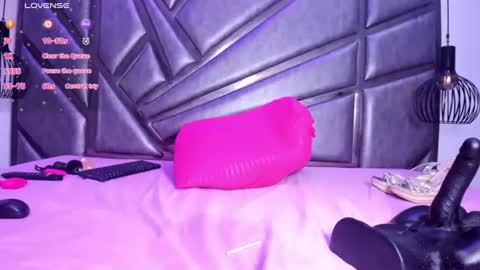 miistyrose online show from July 24, 3:04 am