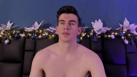 mikael online show from November 29, 5:48 am