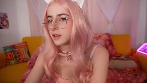 Mika online show from November 5, 11:23 am