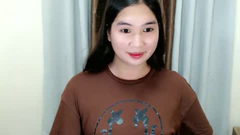 Kyla online show from November 9, 7:12 am