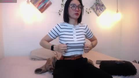 mikaza online show from May 5, 1:06 pm