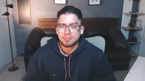 Mike Montoya online show from June 19, 11:22 pm