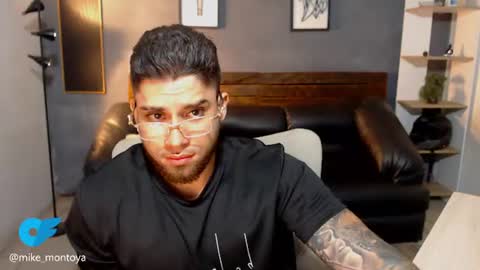Mike Montoya online show from July 16, 2:26 am