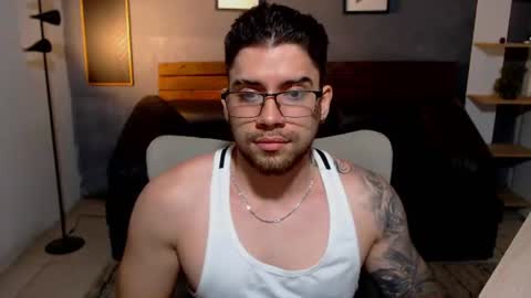 Mike Montoya online show from June 11, 12:32 am