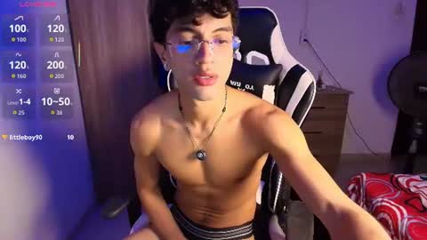 Mike Pineapple online show from August 4, 4:08 am