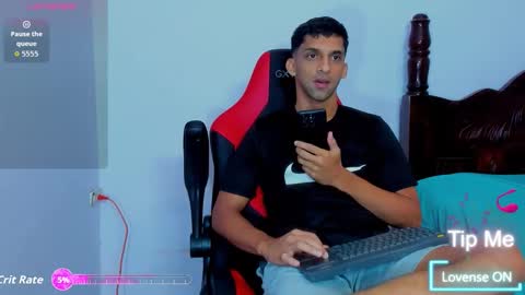 mike_shelby21 online show from November 28, 3:25 am