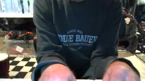 mikeb3200 online show from February 3, 8:57 pm