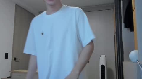 Snapshot of mikebelf4 chatting on September 10, 10:33 pm Mikebelf4 online show from September 10, 10:33 pm