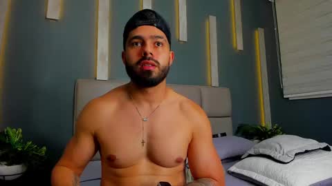 Mike Blare online show from December 29, 10:36 pm