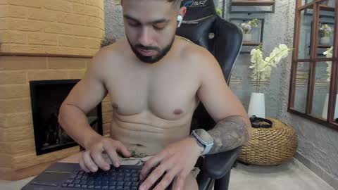 Mike Blare online show from January 30, 10:30 pm