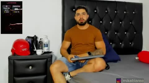 mikeblaree online show from June 14, 8:22 pm