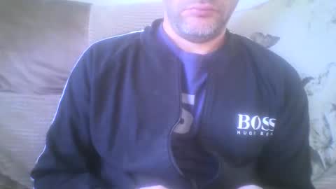 Snapshot of mikehockishuge9 chatting on September 28, 11:08 am mikehockishuge9 online show from September 28, 11:08 am