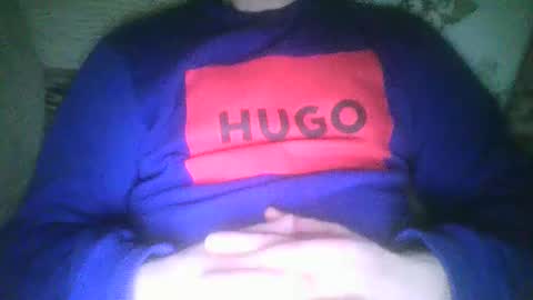 Snapshot of mikehockishuge9 chatting on December 1, 5:26 pm mikehockishuge9 online show from December 1, 5:26 pm