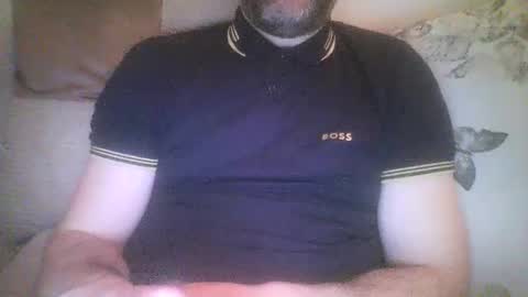 Snapshot of mikehockishuge9 chatting on February 7, 2:29 am mikehockishuge9 online show from February 7, 2:29 am