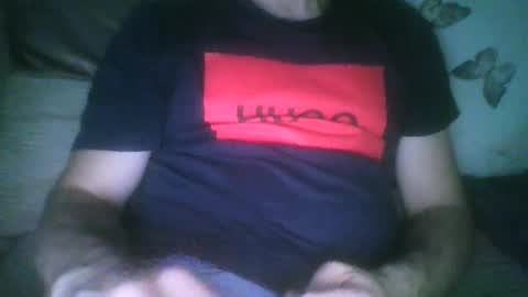 Snapshot of mikehockishuge9 chatting on September 13, 7:05 pm mikehockishuge9 online show from September 13, 7:05 pm