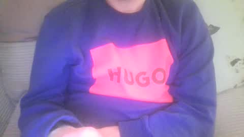 Snapshot of mikehockishuge9 chatting on February 14, 10:58 pm mikehockishuge9 online show from February 14, 10:58 pm