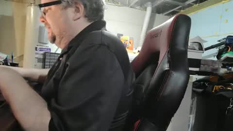 mikejws online show from October 16, 7:56 pm