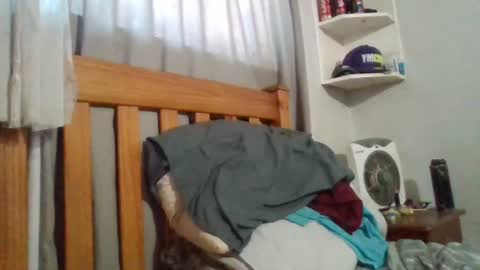 mikeundies online show from June 12, 7:18 am