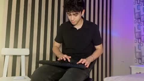Mike online show from June 9, 7:24 pm