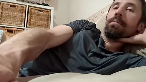 Snapshot of mikeyboy6666 chatting on December 21, 3:14 am Mikey Boy online show from December 21, 3:14 am