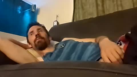 Snapshot of mikeyboy6666 chatting on December 19, 11:18 am Mikey Boy online show from December 19, 11:18 am