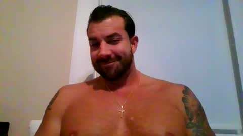 mikeydiesel55 online show from October 17, 1:42 am