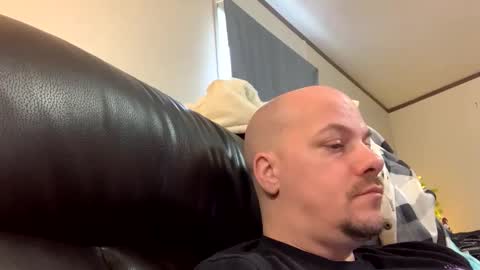 mikeylikesit2222 online show from December 25, 8:50 pm