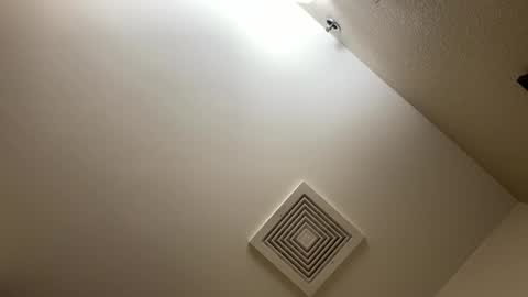 mikeylikesit2222 online show from March 10, 11:23 am