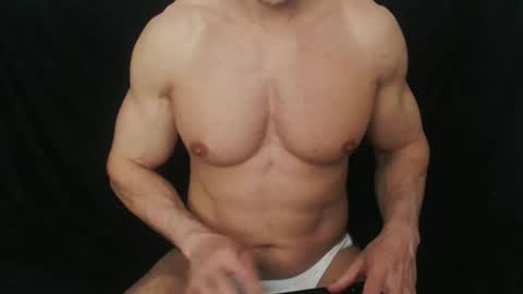 mikeymax1 online show from March 29, 1:40 am