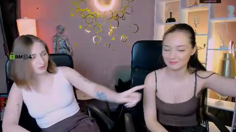 Miki online show from June 29, 5:37 am