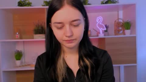 miki_ti online show from October 25, 9:19 am