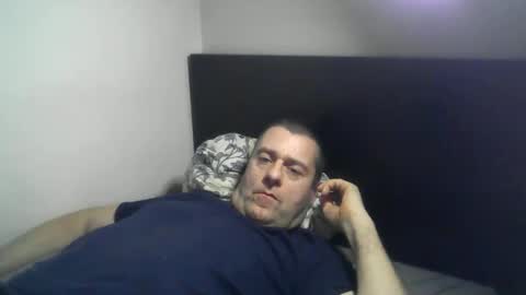 mikii1970 online show from April 17, 6:43 pm