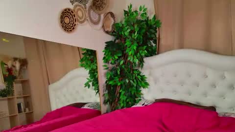 mikka_blush online show from June 29, 11:04 pm