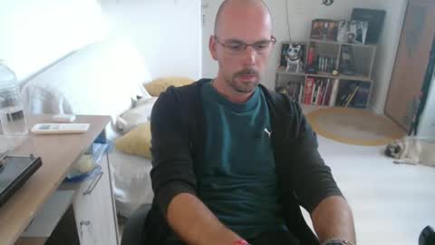 mikmik91 online show from September 11, 3:46 pm