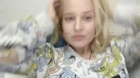 Mila 420 online show from September 29, 7:35 pm