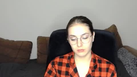 mila_keyy online show from February 13, 8:56 pm