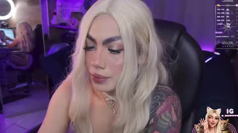 M I L A  online show from February 16, 8:07 pm