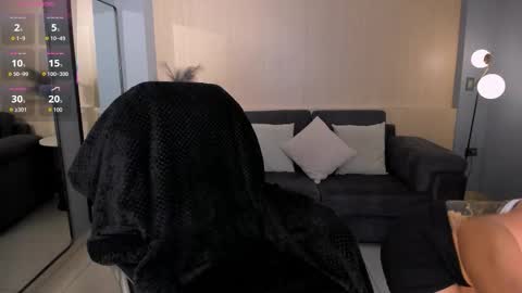 Mila online show from December 4, 2:22 am