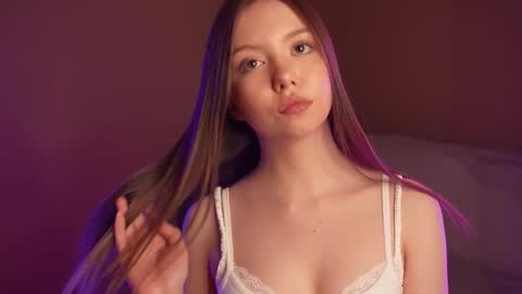 Mila online show from February 9, 1:59 pm