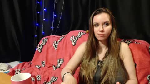 MilAna online show from July 3, 8:02 pm