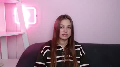 milanaangelas online show from March 23, 10:31 am