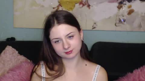 milanaroz online show from February 15, 5:17 pm