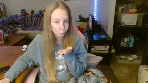 Mila online show from February 16, 3:10 pm