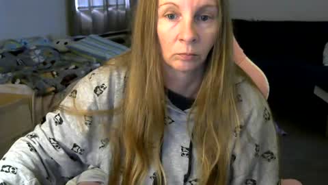 Mila online show from June 22, 4:03 pm